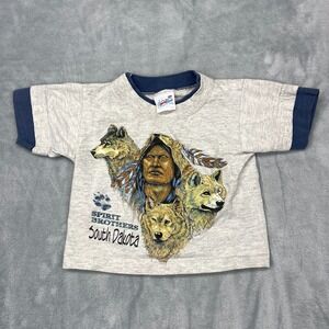Aloré Spirit Brothers South Dakota T-Shirt Kids 2-4 Gray Wolf-Motif Souvenir Tee